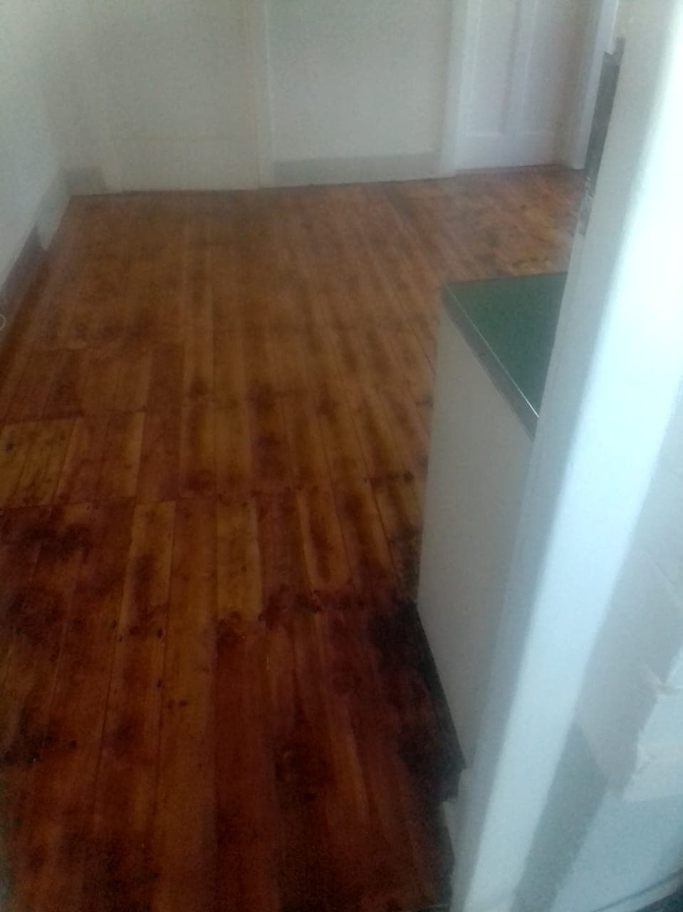 Sinqobile Construction Wooden floor installation by Sinqobile Construction in Edenvale - Professional construction work